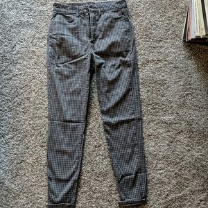 AE Curvy Super High Rise Jegging | Size 6